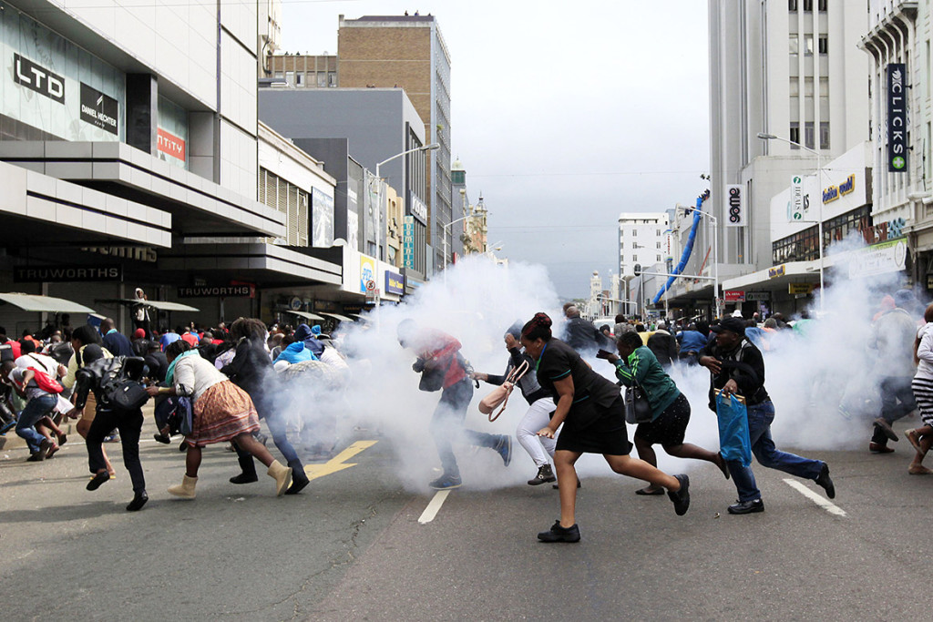 south-africa-xenophobic-attacks (7)